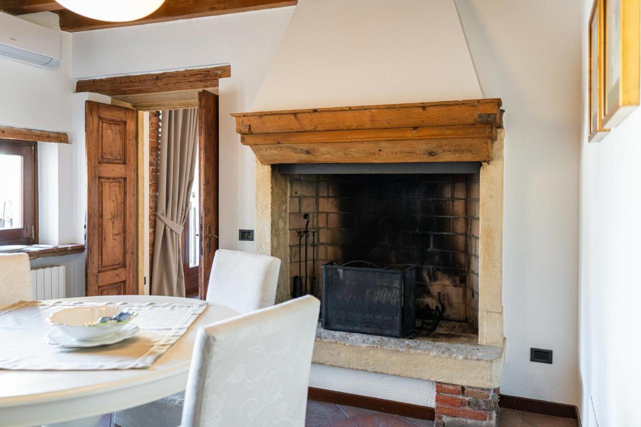 Domus Verona - Residenza Merici Bagian luar foto