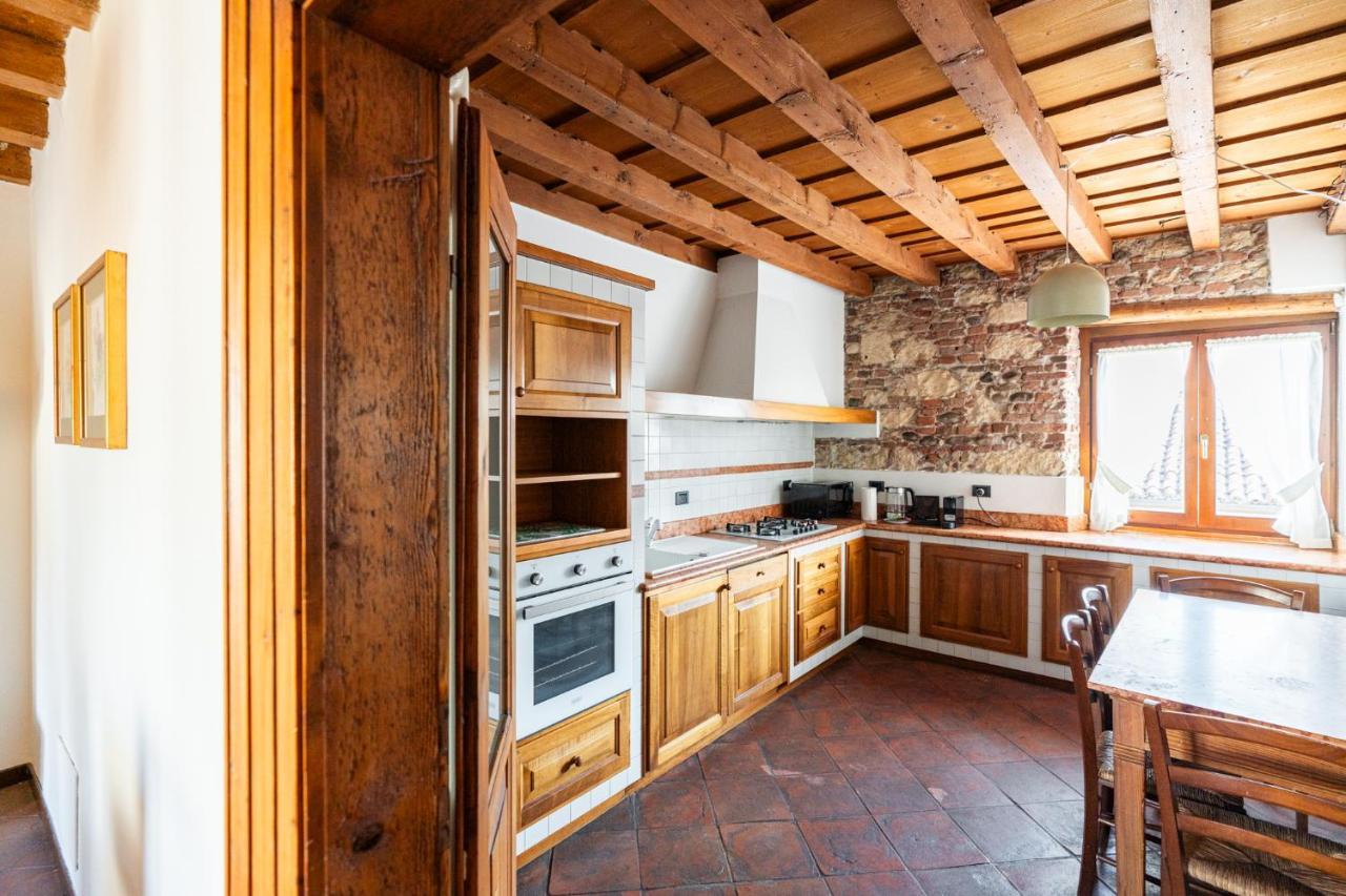 Domus Verona - Residenza Merici Bagian luar foto