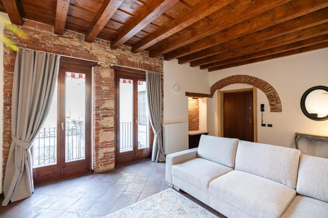 Domus Verona - Residenza Merici Bagian luar foto