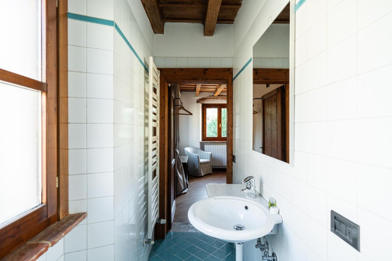 Domus Verona - Residenza Merici Bagian luar foto